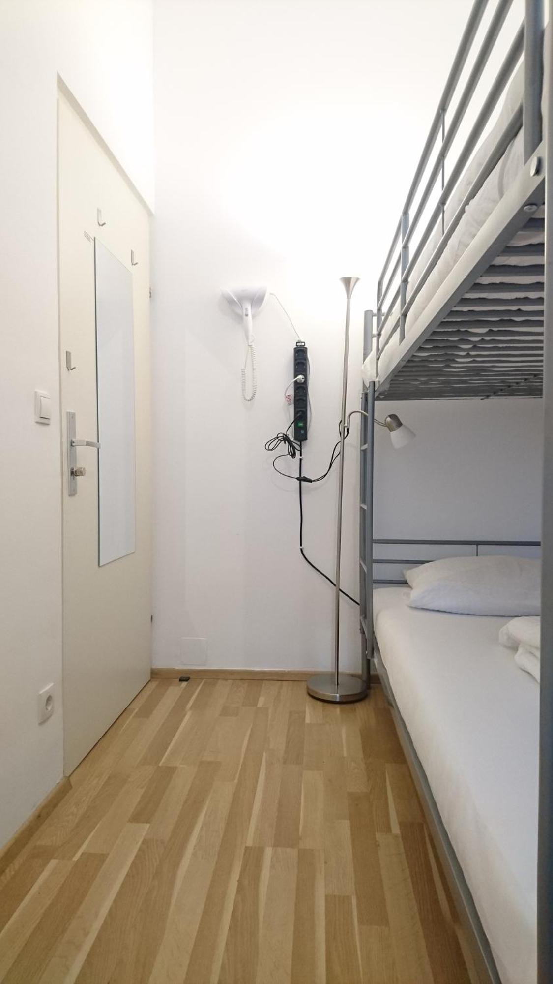 Abai Apartments 1150 Only Www-On-Line-Check-In & Selfservice Vienna Room photo